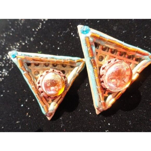 1980's Handmade Resin Triangle Earrings Amber Cabochon Embellished Beads Clip On - Picture 4 of 6